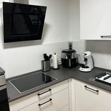 Fma Schoenblick Apartmán *